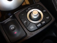 2013款 2.5 CVT 四驱舒适导航版 5座