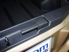 2013款 2.5 CVT 四驱舒适导航版 5座