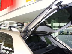 2013款 2.5 CVT 四驱舒适导航版 5座