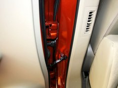2013款 2.5 CVT 四驱舒适导航版 5座