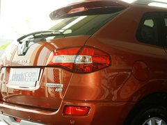 2013款 2.5 CVT 四驱舒适导航版 5座