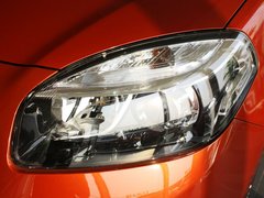2013款 2.5 CVT 四驱舒适导航版 5座