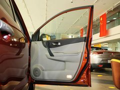 2013款 2.5 CVT 四驱舒适导航版 5座