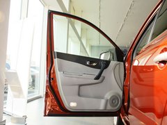 2013款 2.5 CVT 四驱舒适导航版 5座