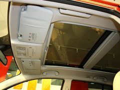 2013款 2.5 CVT 四驱舒适导航版 5座