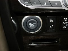 2013款 2.5 CVT 四驱舒适导航版 5座