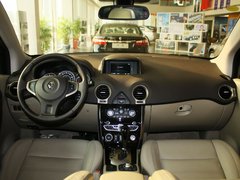 2013款 2.5 CVT 四驱舒适导航版 5座