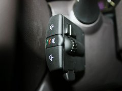 2013款 2.5 CVT 四驱舒适导航版 5座
