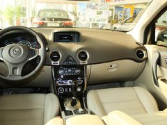 2013款 2.5 CVT 四驱舒适导航版 5座