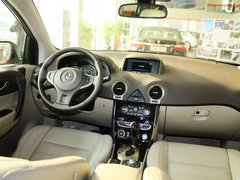2013款 2.5 CVT 四驱舒适导航版 5座