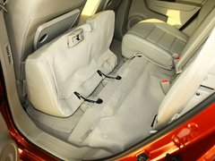 2013款 2.5 CVT 四驱舒适导航版 5座