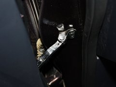 2013款 2.5 CVT 四驱舒适导航版 5座