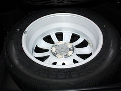 2013款 2.5 CVT 四驱舒适导航版 5座