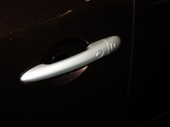 2013款 2.5 CVT 四驱舒适导航版 5座