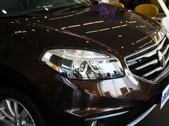 2013款 2.5 CVT 四驱舒适导航版 5座