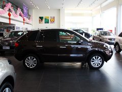 2013款 2.5 CVT 四驱舒适导航版 5座