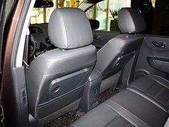 2013款 2.5 CVT 四驱舒适导航版 5座