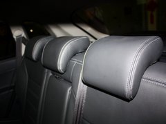 2013款 2.5 CVT 四驱舒适导航版 5座