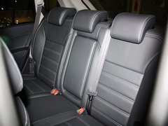 2013款 2.5 CVT 四驱舒适导航版 5座