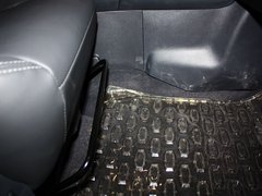 2013款 2.5 CVT 四驱舒适导航版 5座