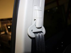 2013款 2.5 CVT 四驱舒适导航版 5座