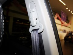 2013款 2.5 CVT 四驱舒适导航版 5座