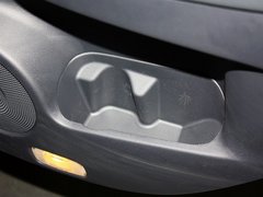 2013款 2.5 CVT 四驱舒适导航版 5座
