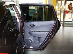 2013款 2.5 CVT 四驱舒适导航版 5座
