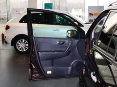 2013款 2.5 CVT 四驱舒适导航版 5座