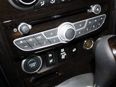 2013款 2.5 CVT 四驱舒适导航版 5座