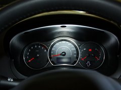 2013款 2.5 CVT 四驱舒适导航版 5座