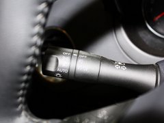 2013款 2.5 CVT 四驱舒适导航版 5座
