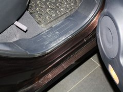 2013款 2.5 CVT 四驱舒适导航版 5座