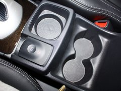 2013款 2.5 CVT 四驱舒适导航版 5座