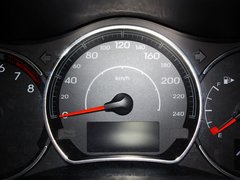2013款 2.5 CVT 四驱舒适导航版 5座