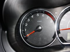 2013款 2.5 CVT 四驱舒适导航版 5座