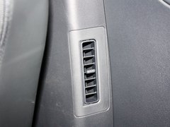 2013款 2.5 CVT 四驱舒适导航版 5座