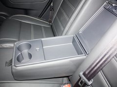 2013款 2.5 CVT 四驱舒适导航版 5座