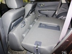 2013款 2.5 CVT 四驱舒适导航版 5座