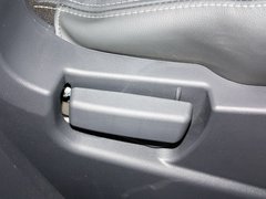 2013款 2.5 CVT 四驱舒适导航版 5座