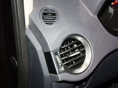 2013款 2.5 CVT 四驱舒适导航版 5座