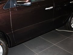 2013款 2.5 CVT 四驱舒适导航版 5座