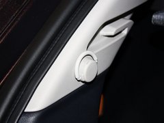 2013款 2.5 CVT 四驱舒适导航版 5座
