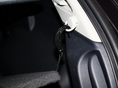 2013款 2.5 CVT 四驱舒适导航版 5座