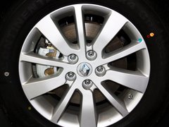 2013款 2.5 CVT 四驱舒适导航版 5座