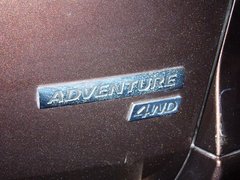 2013款 2.5 CVT 四驱舒适导航版 5座