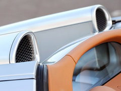 2009款 8.0T 爱马仕特别版
