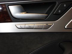 2013款 50TFSI quattro 豪华型