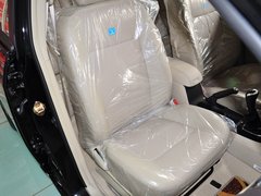 2013款 1.5L 手動 尊貴型