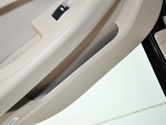 2013款 1.5L 手動 尊貴型
